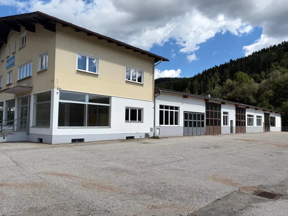 Gewerbeimmobilie mieten in Neunkirchen – 600 m², € 5 – Bild 4 von 17