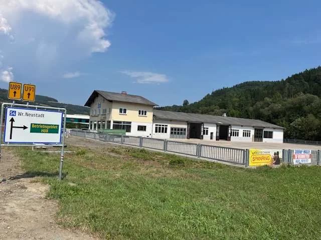Gewerbeimmobilie mieten in Neunkirchen – 600 m², € 5 – Bild 6 von 17
