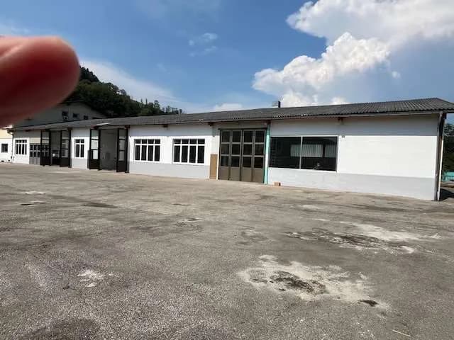 Gewerbeimmobilie mieten in Neunkirchen – 600 m², € 5 – Bild 9 von 17