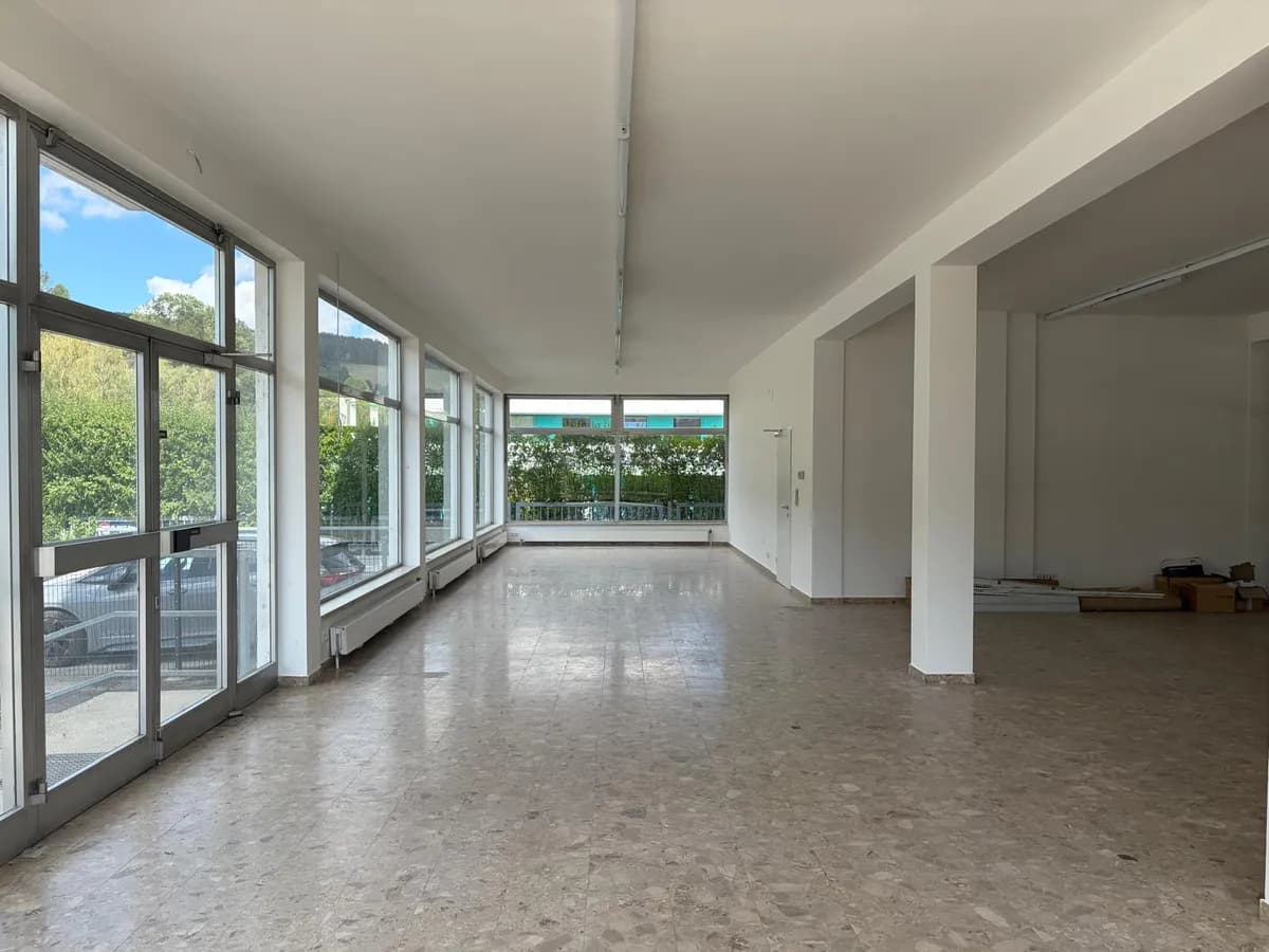 Gewerbeimmobilie mieten in Neunkirchen – 600 m², € 5 – Bild 14 von 17