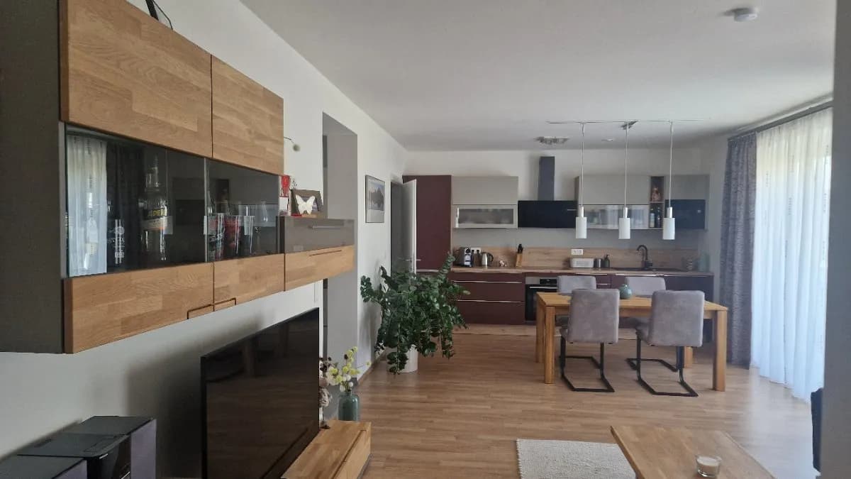 3-Zimmer-Wohnung mieten in Wiener Neustadt – 76 m², € 855 – Bild 3 von 13