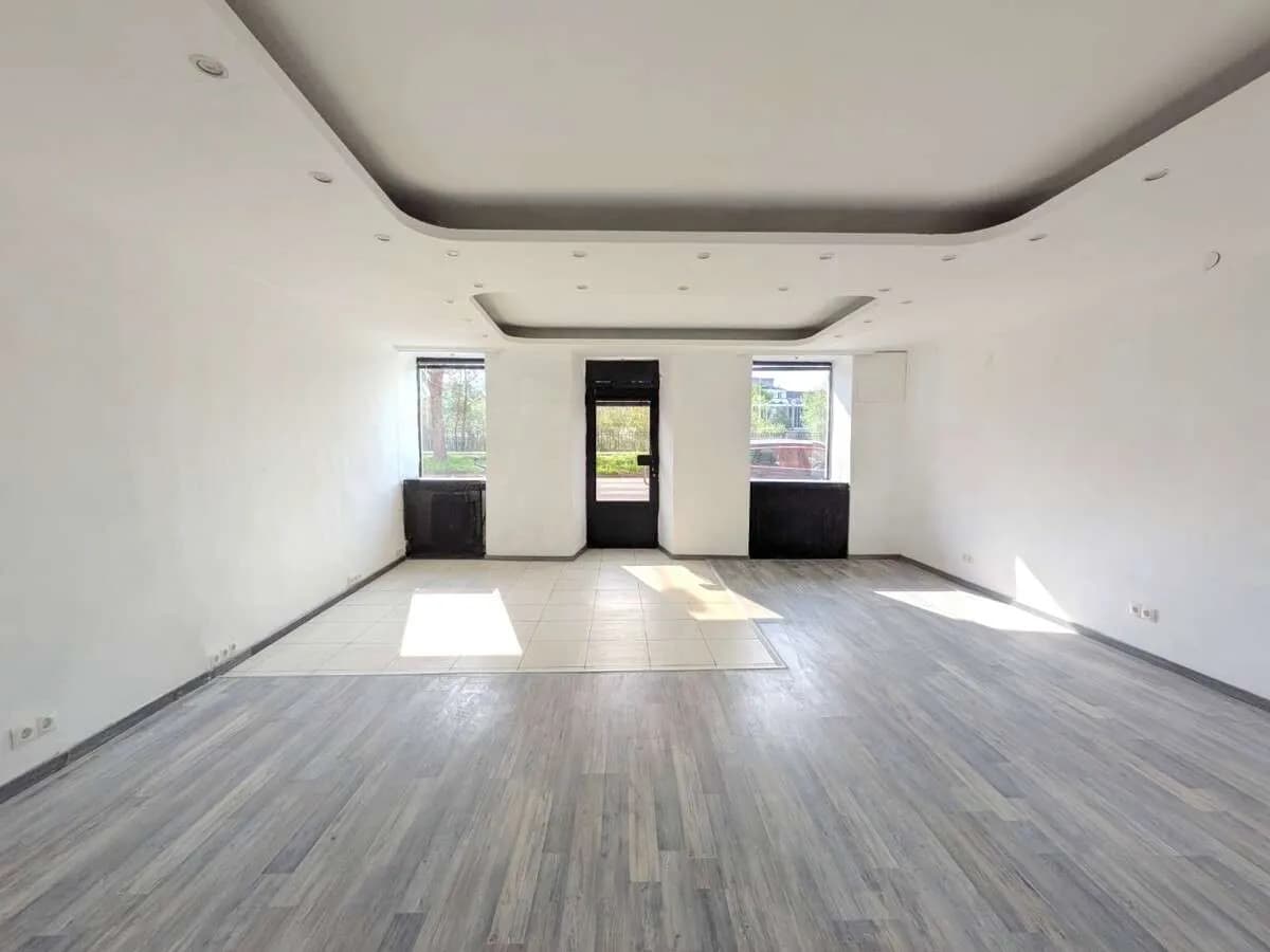 Gewerbeimmobilie kaufen in Innsbruck – 50 m², € 320.000 – Bild 2 von 7