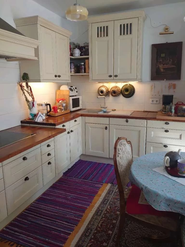 4-Zimmer-Wohnung mieten in Wien – 107 m², € 1.100 – Bild 2 von 5