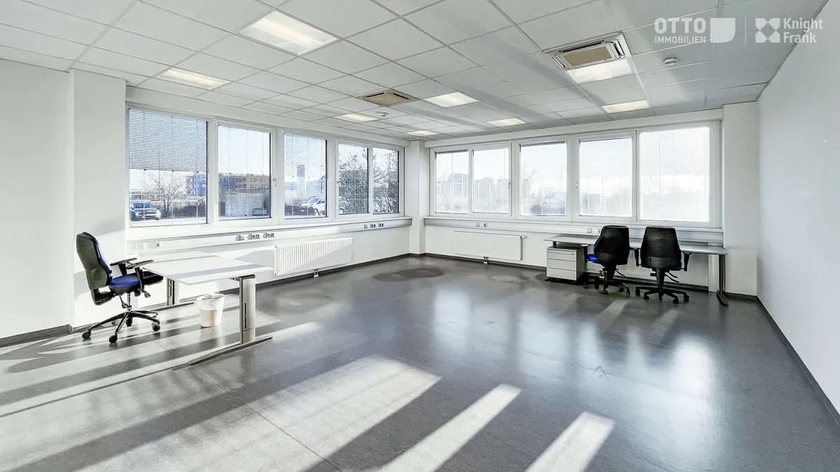 Gewerbeimmobilie mieten in Mistelbach – 1 760 m², € 6 – Bild 3 von 10