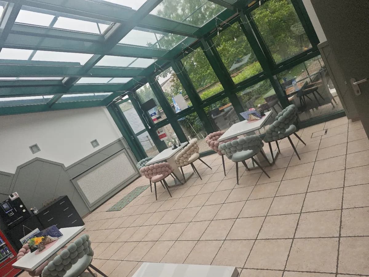 5-Zimmer-Gewerbeimmobilie mieten in Wiener Neustadt Land – 250 m², € 1.680 – Bild 3 von 18