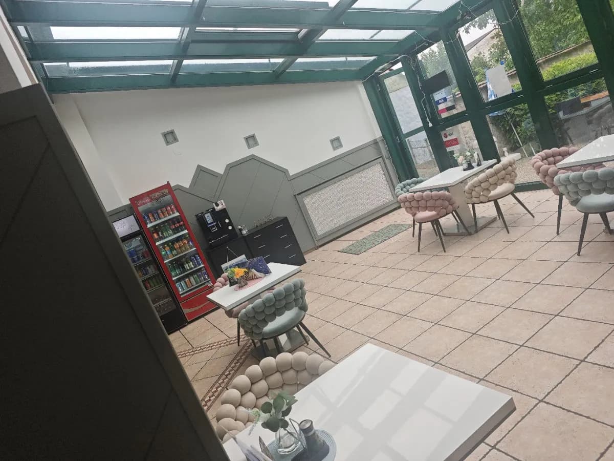 5-Zimmer-Gewerbeimmobilie mieten in Wiener Neustadt Land – 250 m², € 1.680 – Bild 4 von 18