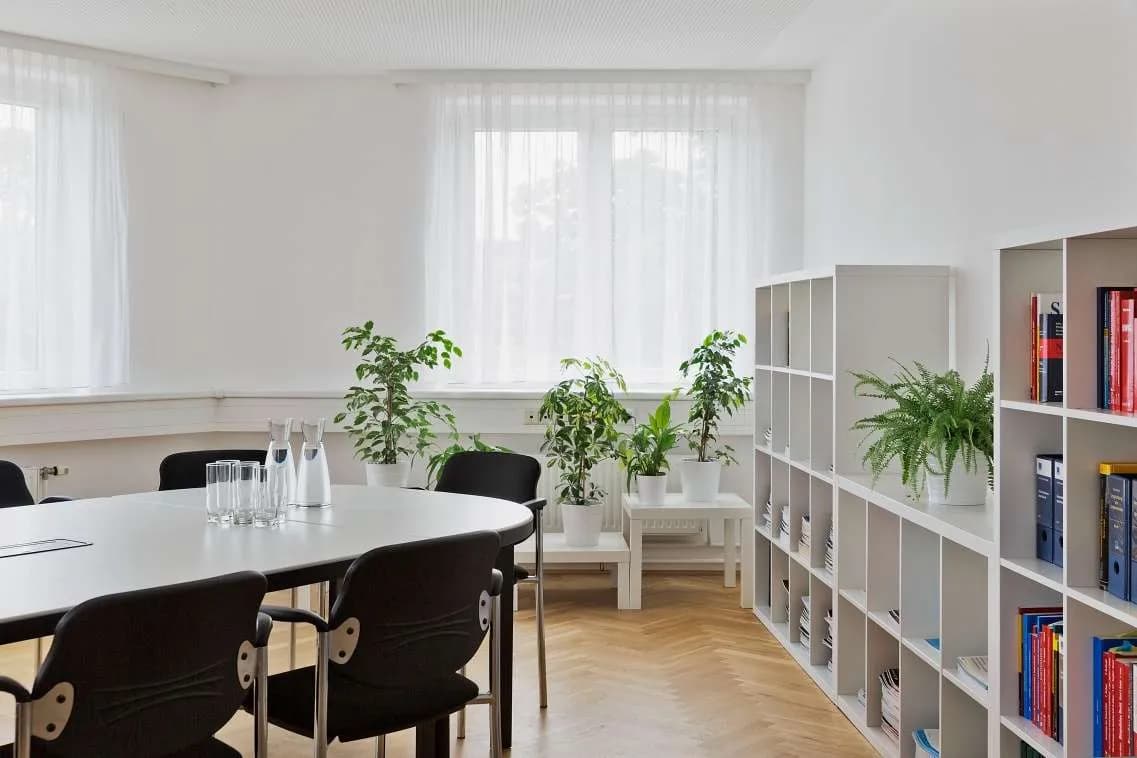 2-Zimmer-Gewerbeimmobilie mieten in Mödling – 90 m², € 1.300 – Bild 3 von 5