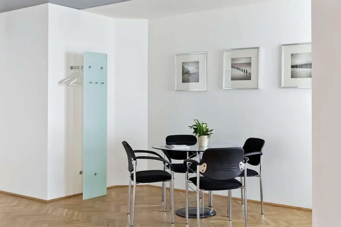 2-Zimmer-Gewerbeimmobilie mieten in Mödling – 90 m², € 1.300 – Bild 5 von 5
