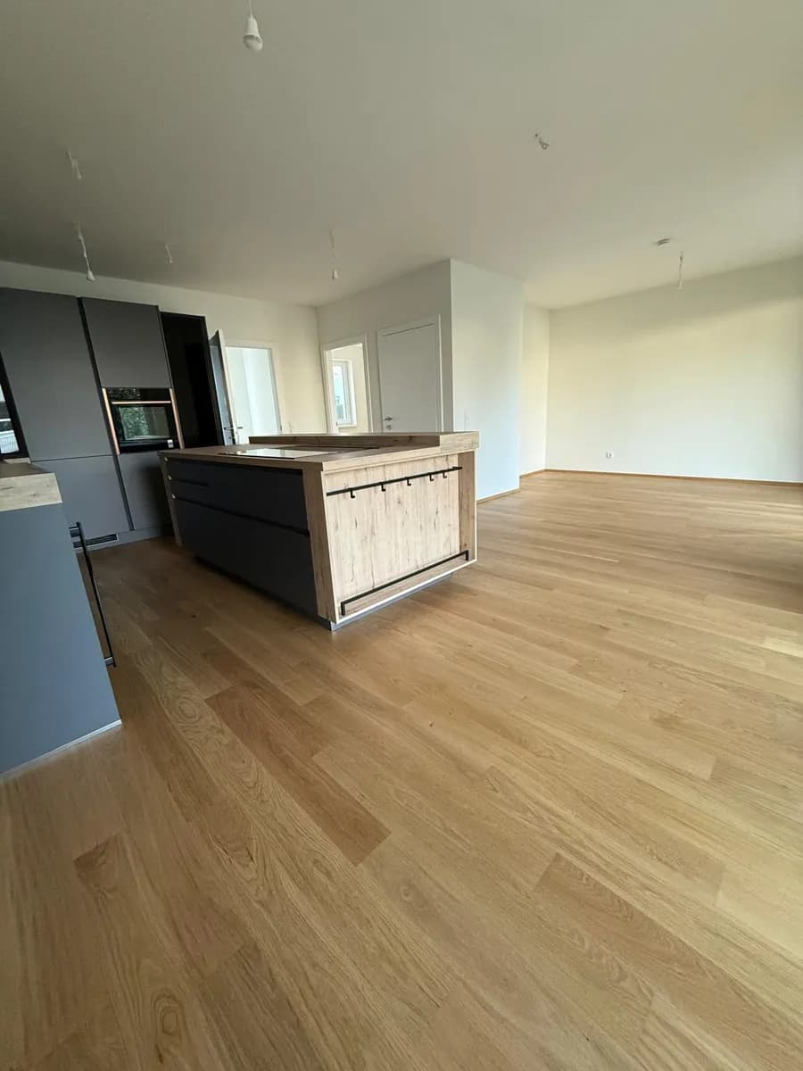 2-Zimmer-Wohnung mieten in Villach – 65 m², € 1.380 – Bild 2 von 13
