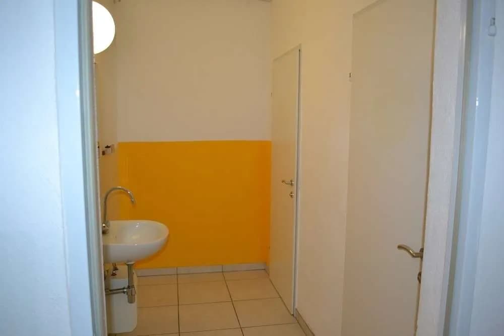 Gewerbeimmobilie mieten in Grieskirchen – 57 m², € 550 – Bild 7 von 8