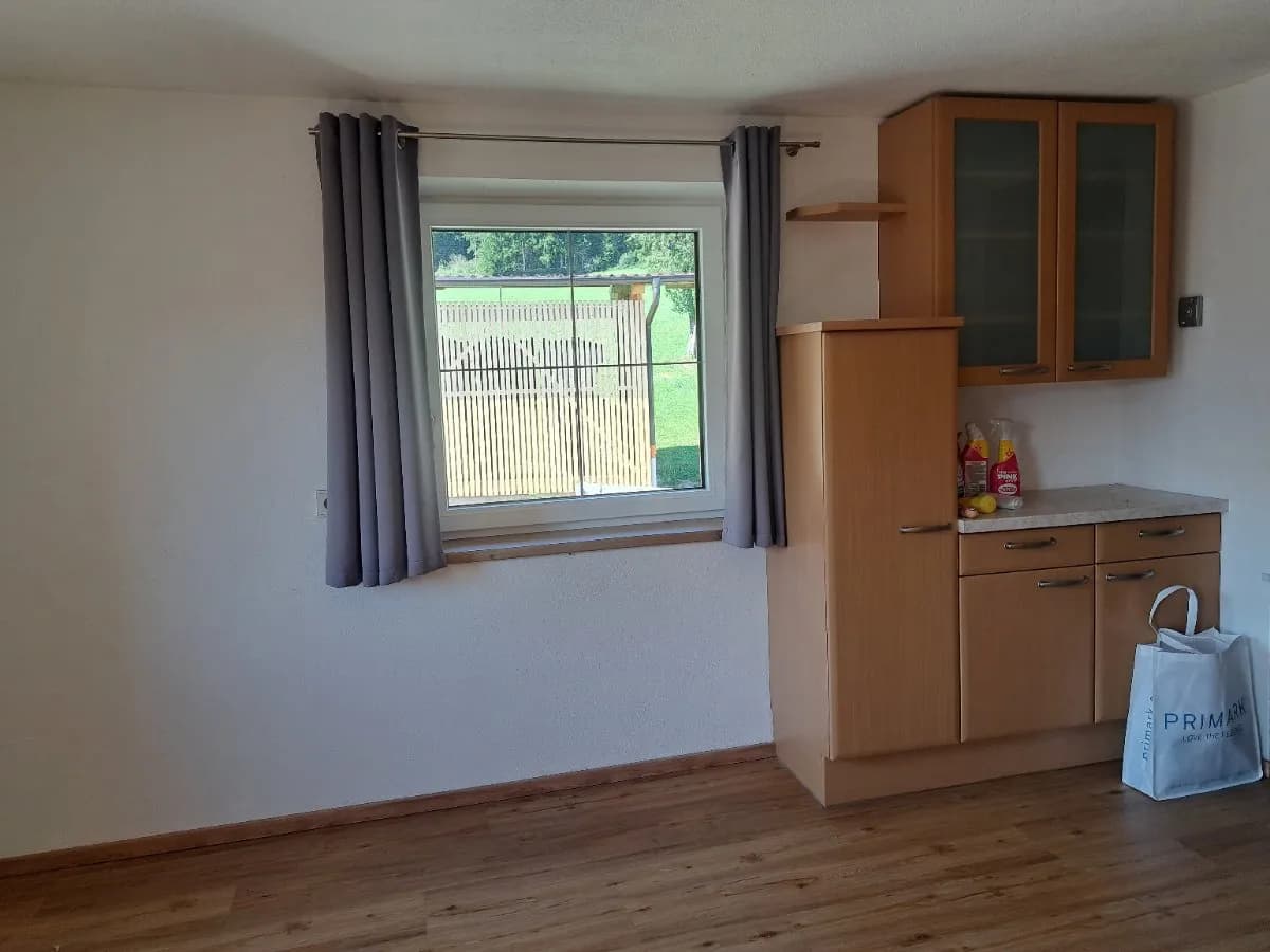 3-Zimmer-Wohnung mieten in Kufstein – 40 m², € 750 – Bild 2 von 8