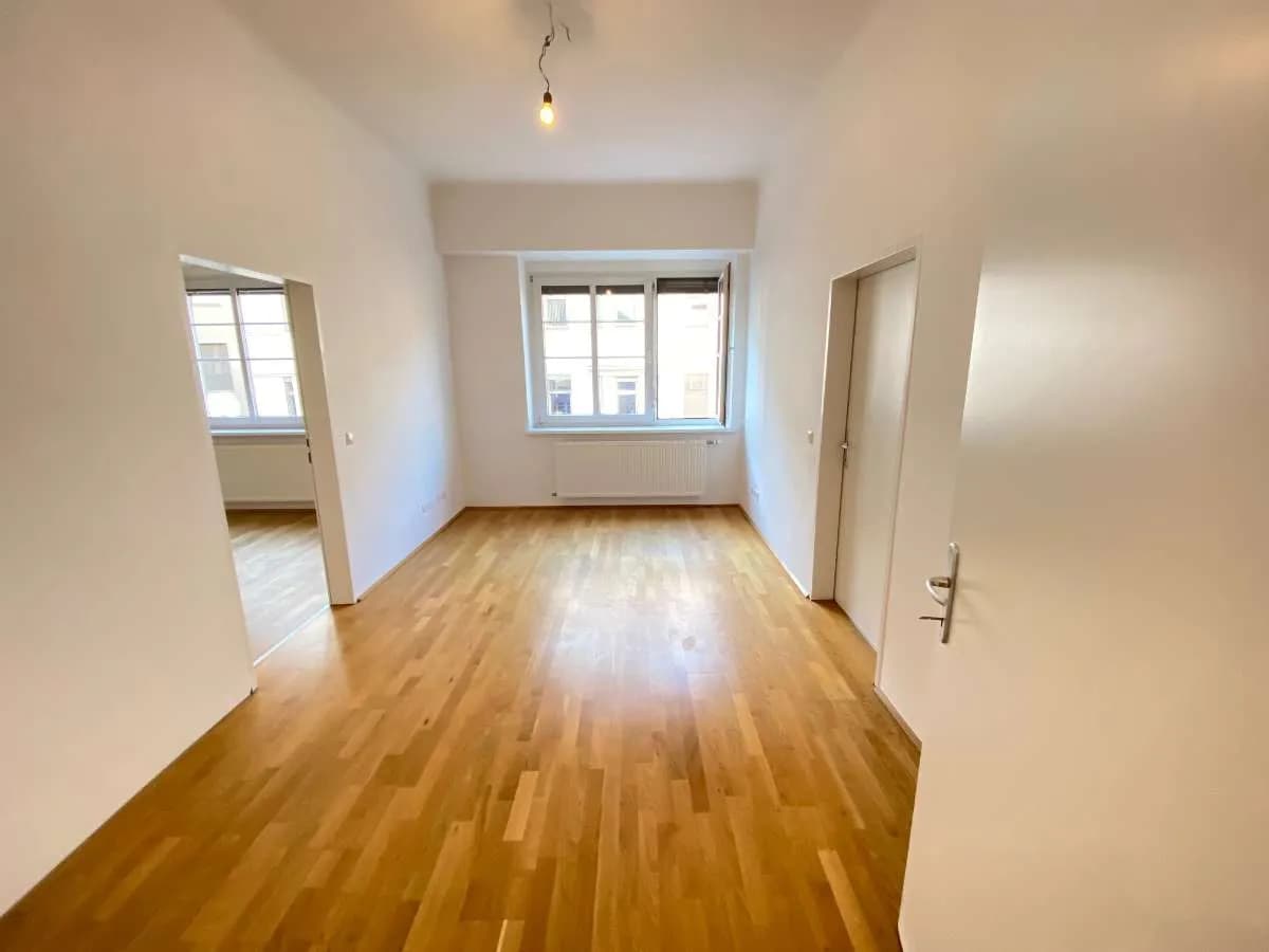 Gewerbeimmobilie mieten in Linz – 92 m², € 1.089 – Bild 1 von 12
