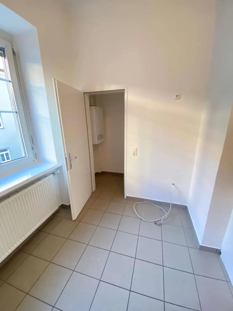 Gewerbeimmobilie mieten in Linz – 92 m², € 1.089 – Bild 3 von 12