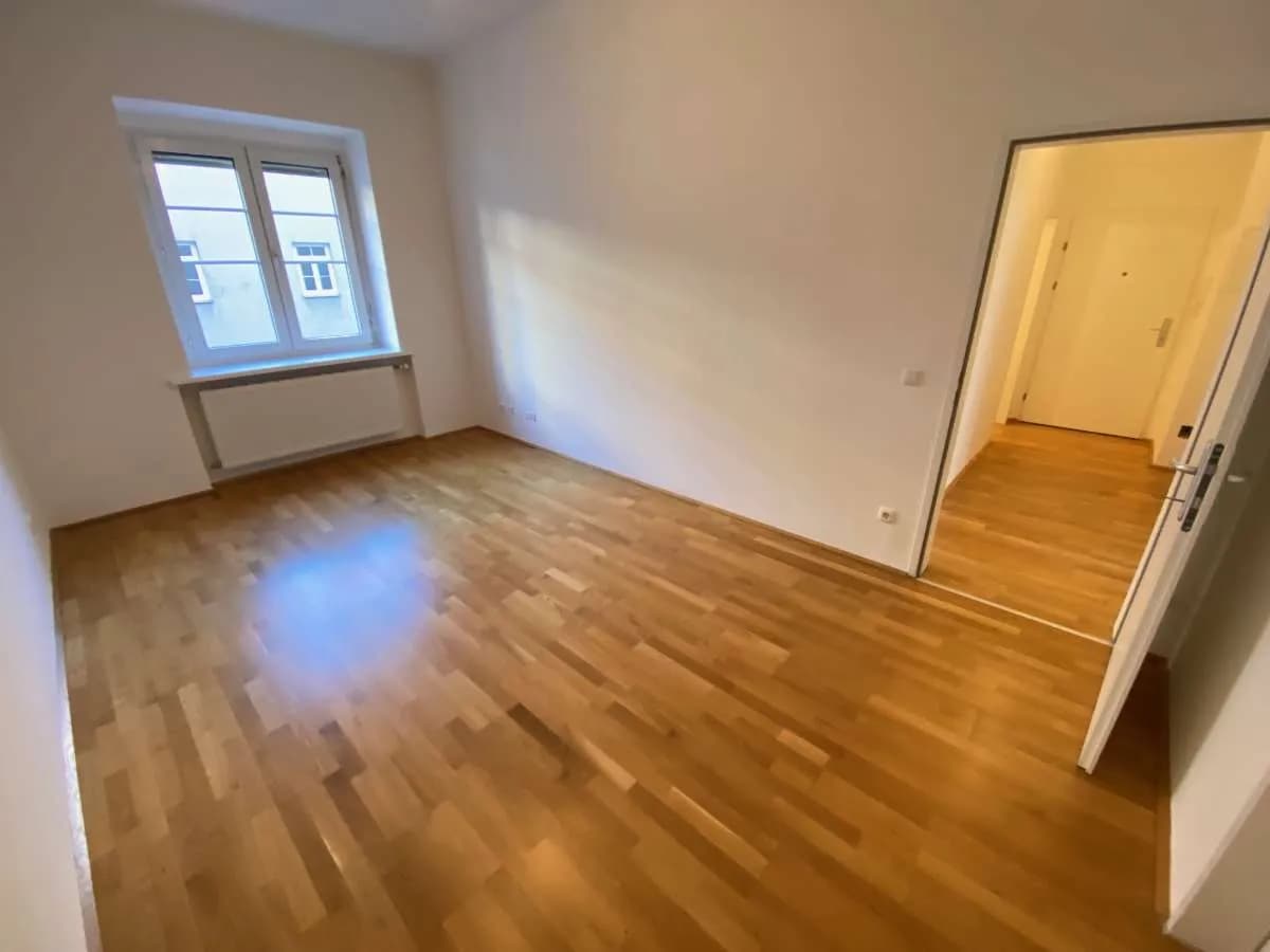 Gewerbeimmobilie mieten in Linz – 92 m², € 1.089 – Bild 6 von 12