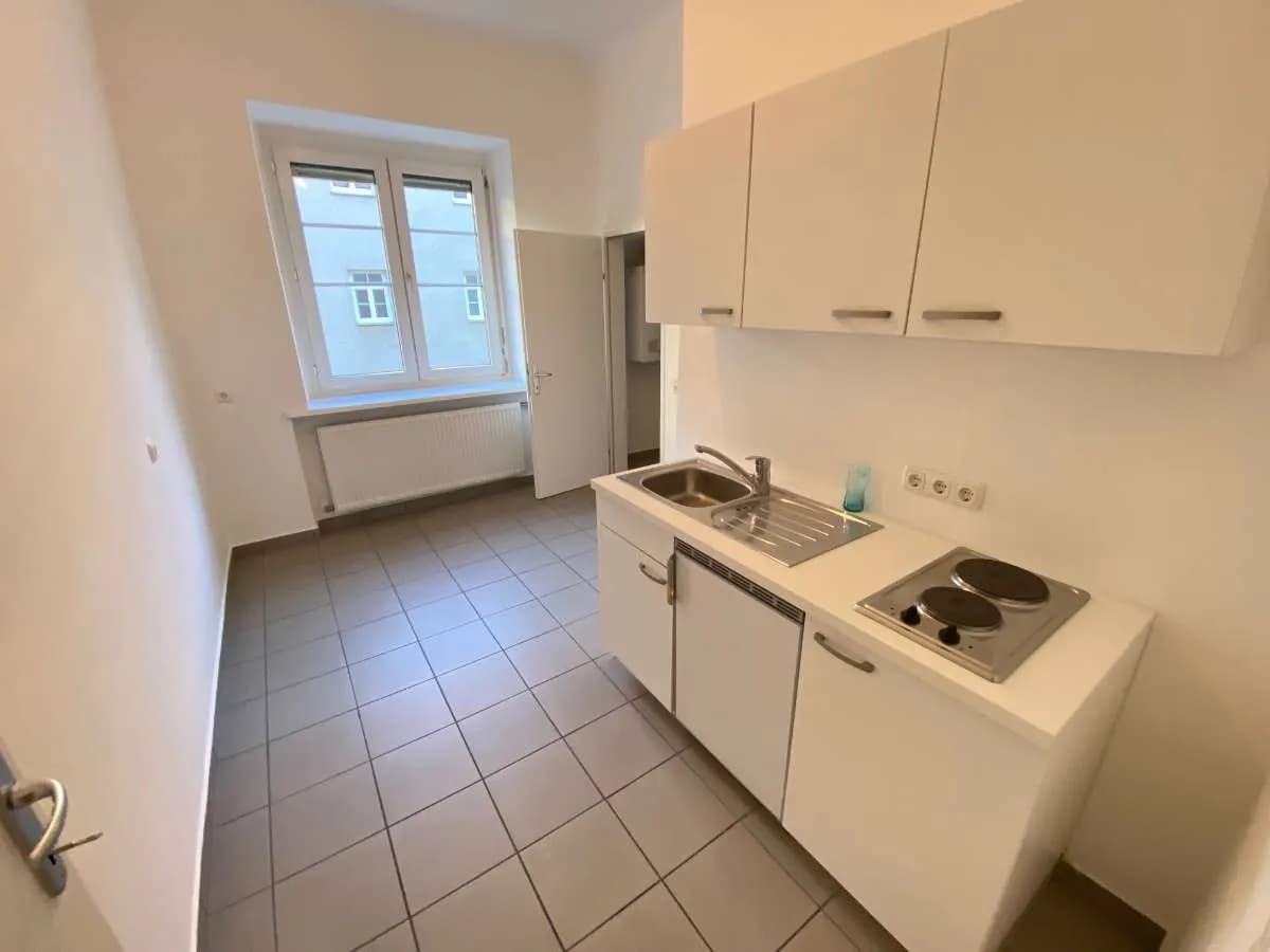 Gewerbeimmobilie mieten in Linz – 92 m², € 1.089 – Bild 11 von 12