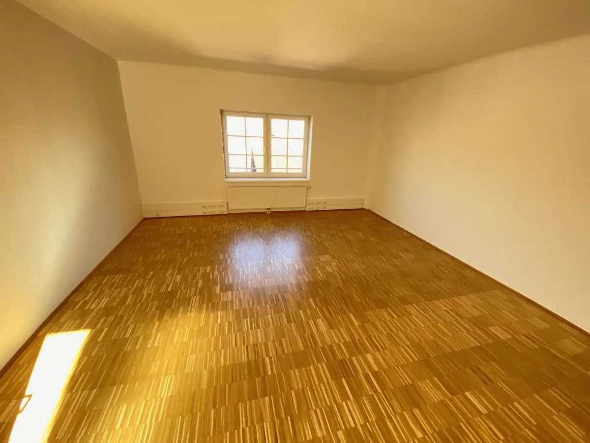 Gewerbeimmobilie mieten in Linz – 210 m², € 2.540 – Bild 4 von 18