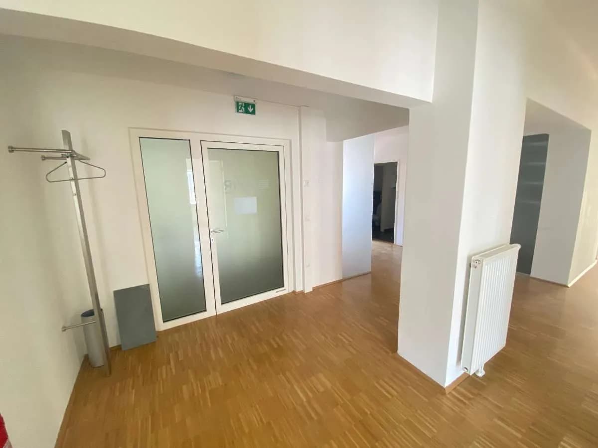 Gewerbeimmobilie mieten in Linz – 210 m², € 2.540 – Bild 6 von 18
