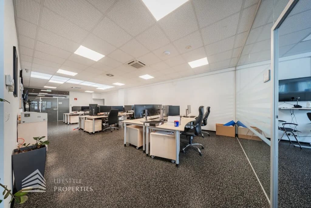 Gewerbeimmobilie mieten in Korneuburg – 1 300 m², € 16.640 – Bild 14 von 36