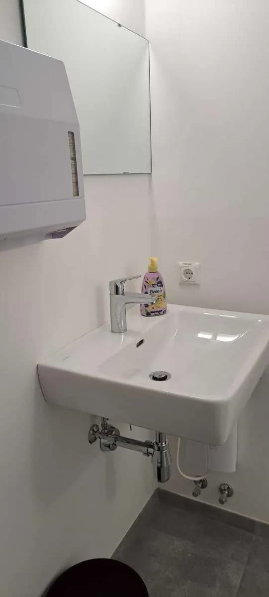 Gewerbeimmobilie mieten in Linz – 852 m², € 13.589 – Bild 9 von 9