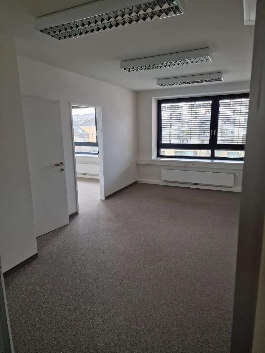 Gewerbeimmobilie mieten in Linz – 252 m², € 3.616 – Bild 3 von 6