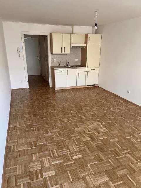 1-Zimmer-Wohnung mieten in Graz – 30 m², € 430 – Bild 2 von 11