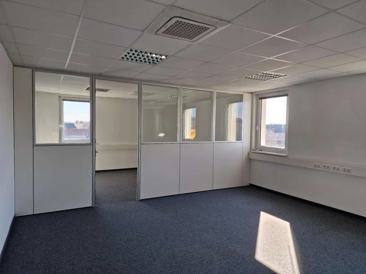 Gewerbeimmobilie mieten in Linz Land – 142 m², € 1.648