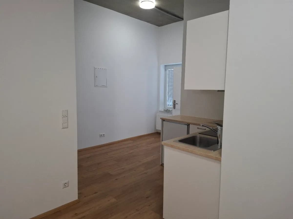 1-Zimmer-Wohnung mieten in Villach – 35 m², € 670 – Bild 4 von 8
