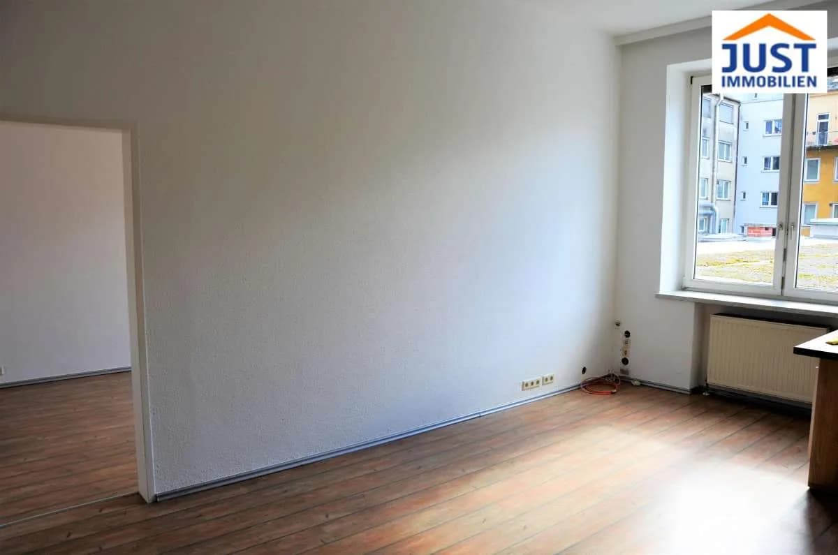Gewerbeimmobilie mieten in Linz – 100 m², € 998 – Bild 4 von 12