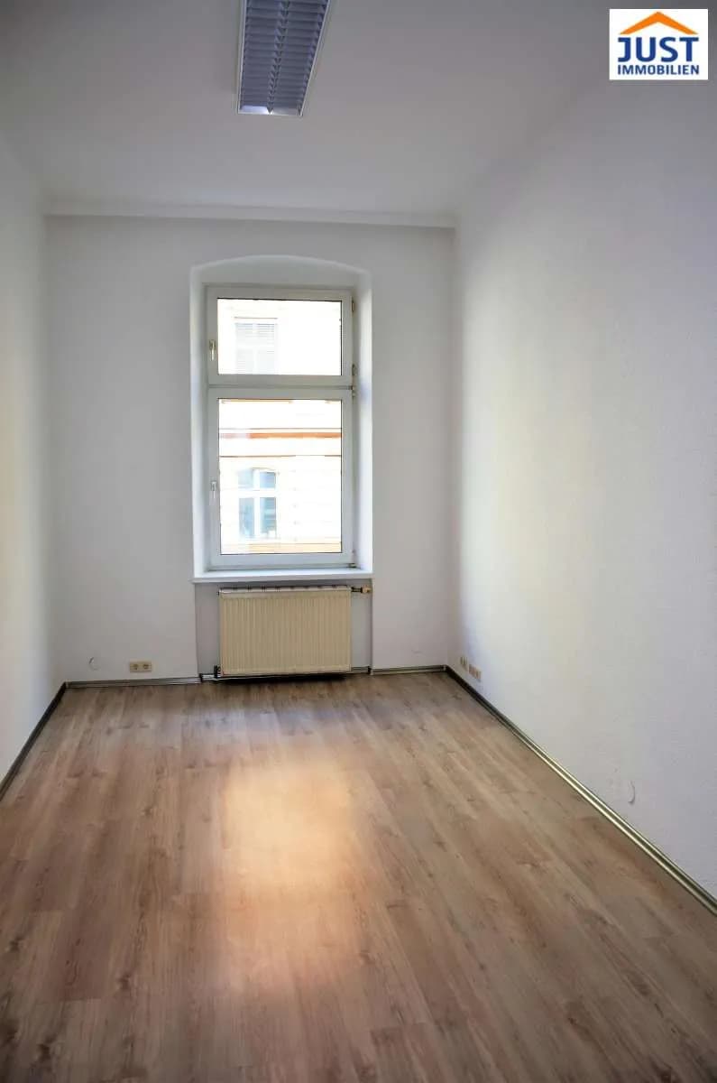 Gewerbeimmobilie mieten in Linz – 100 m², € 998 – Bild 6 von 12