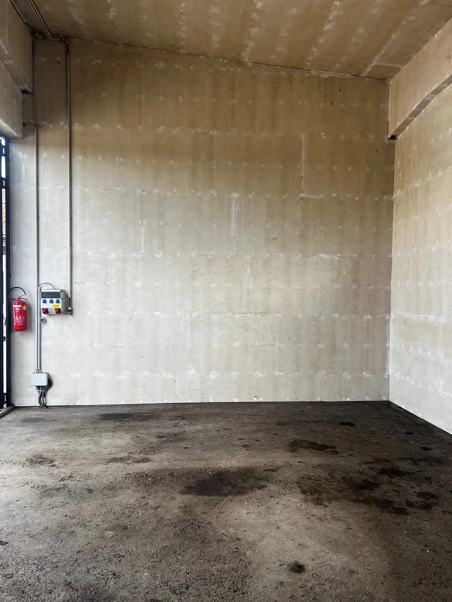 Gewerbeimmobilie mieten in Vöcklabruck – 73 m², € 600 – Bild 2 von 3
