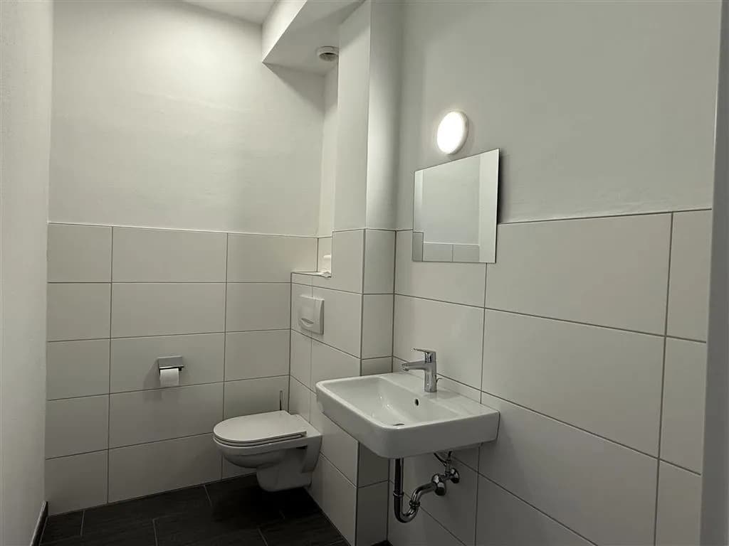 5-Zimmer-Gewerbeimmobilie mieten in Hallein – 85 m², € 1.401 – Bild 22 von 38