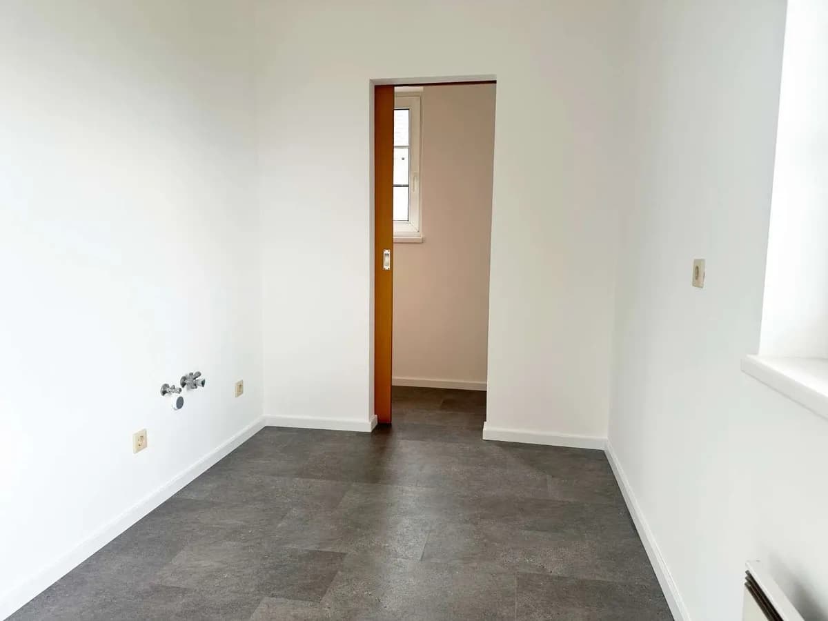 1-Zimmer-Wohnung mieten in Amstetten – 36,77 m², € 400 – Bild 9 von 11
