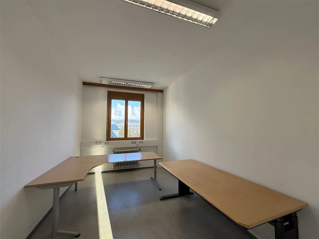 3-Zimmer-Gewerbeimmobilie mieten in Hallein – 33 m², € 544 – Bild 8 von 35