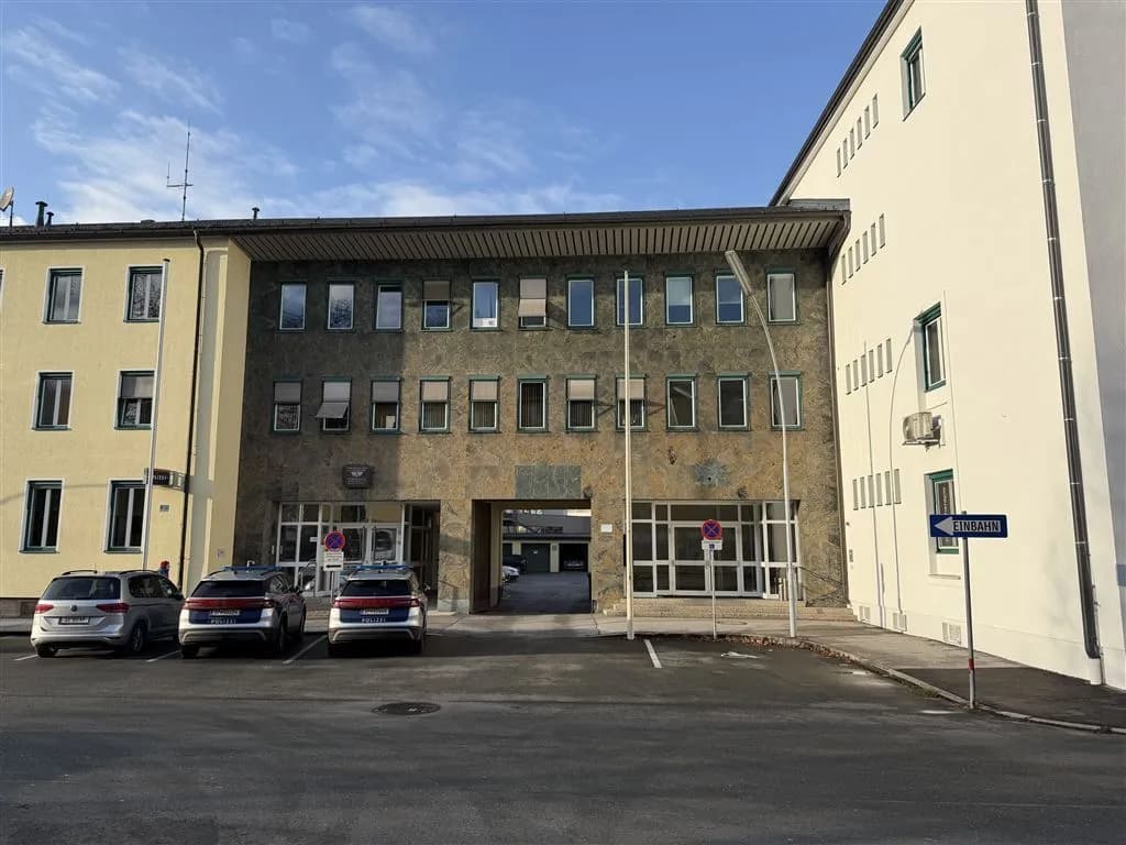 3-Zimmer-Gewerbeimmobilie mieten in Hallein – 33 m², € 544 – Bild 20 von 35