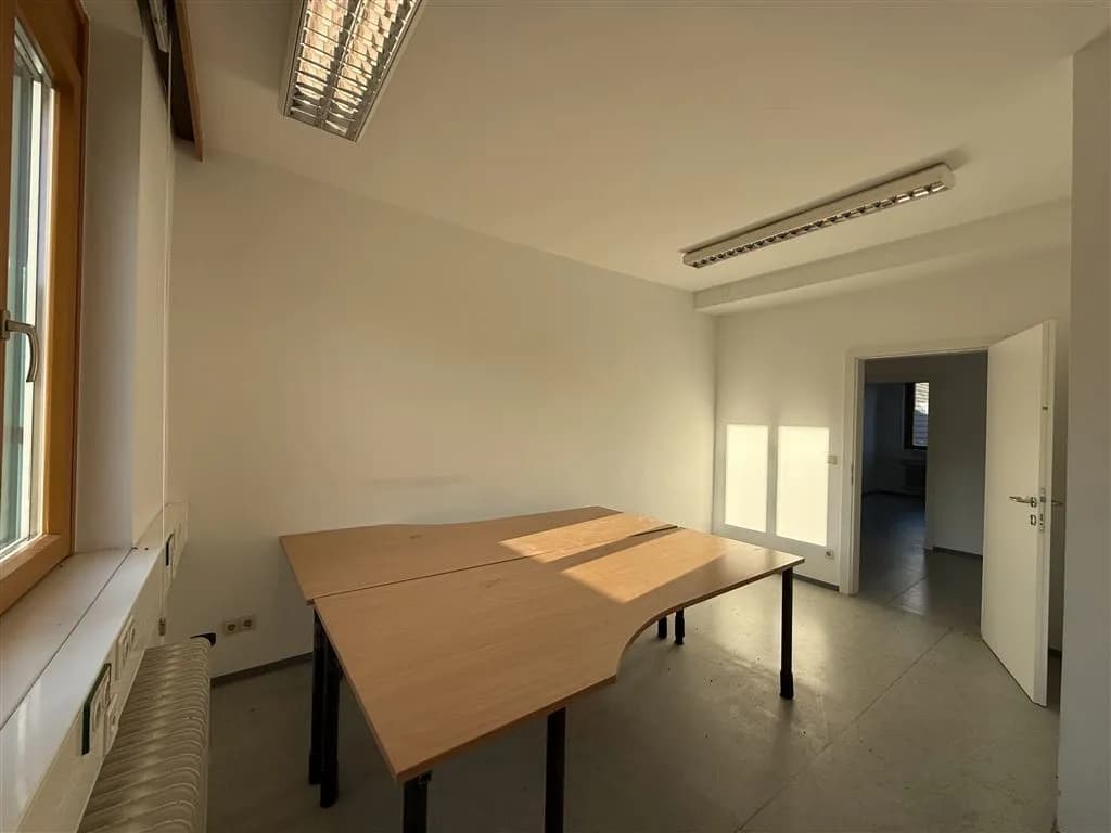 Gewerbeimmobilie mieten in Hallein – 314 m², € 3.675 – Bild 26 von 59