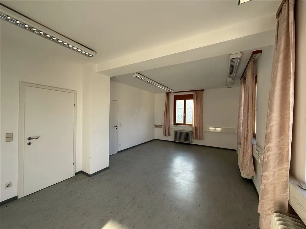 Gewerbeimmobilie mieten in Hallein – 314 m², € 3.675 – Bild 29 von 59