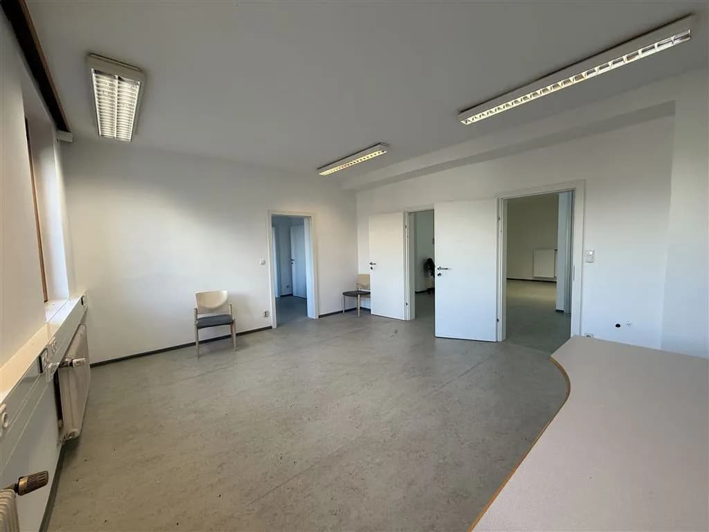 Gewerbeimmobilie mieten in Hallein – 314 m², € 3.675 – Bild 32 von 59