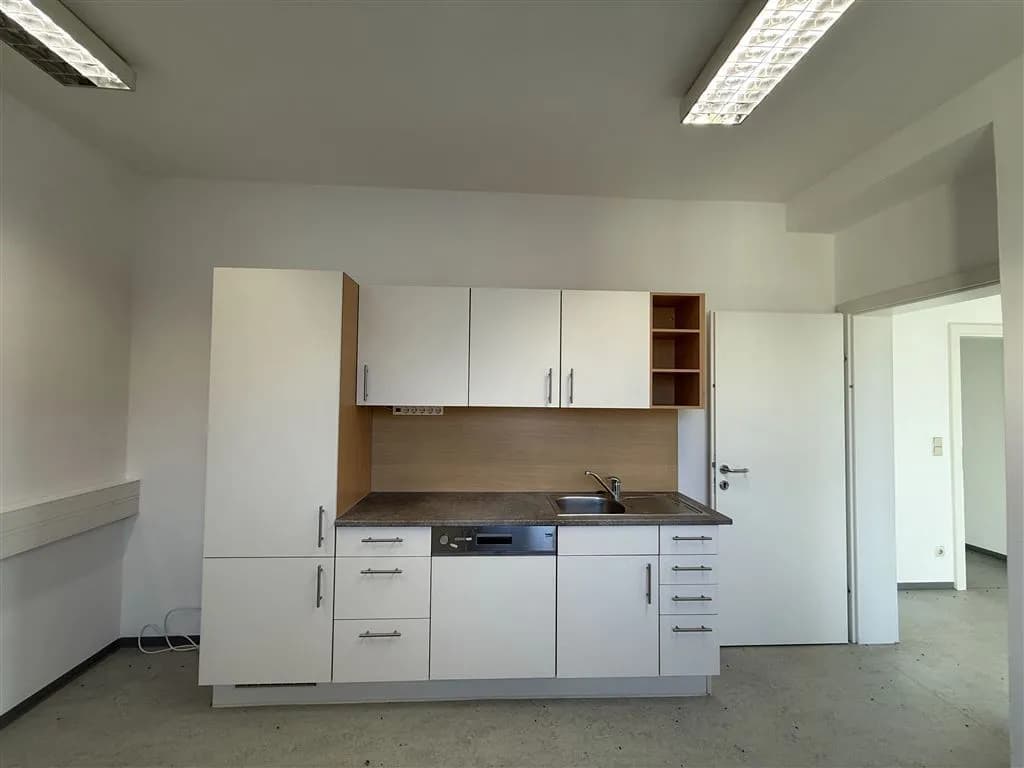Gewerbeimmobilie mieten in Hallein – 314 m², € 3.675 – Bild 33 von 59