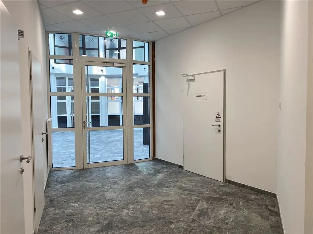 Gewerbeimmobilie mieten in Salzburg Stadt – 43 m², € 782 – Bild 11 von 15