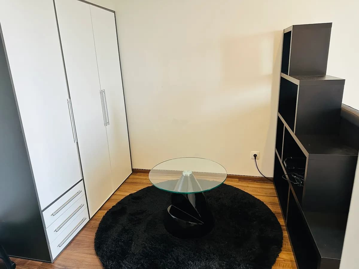 4-Zimmer-Wohnung mieten in Wien – 120 m², € 580 – Bild 12 von 12