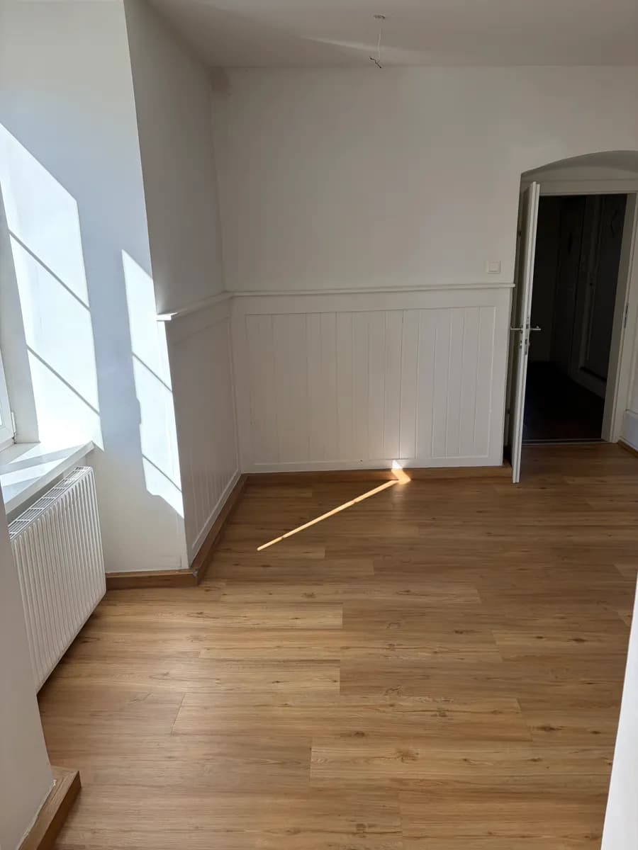 4-Zimmer-Wohnung mieten in Leoben – 70 m², € 600 – Bild 2 von 6