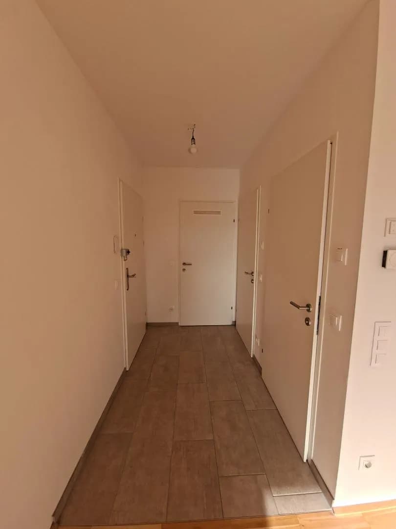 2-Zimmer-Wohnung mieten in Gmunden – 49,87 m², € 723 – Bild 5 von 10