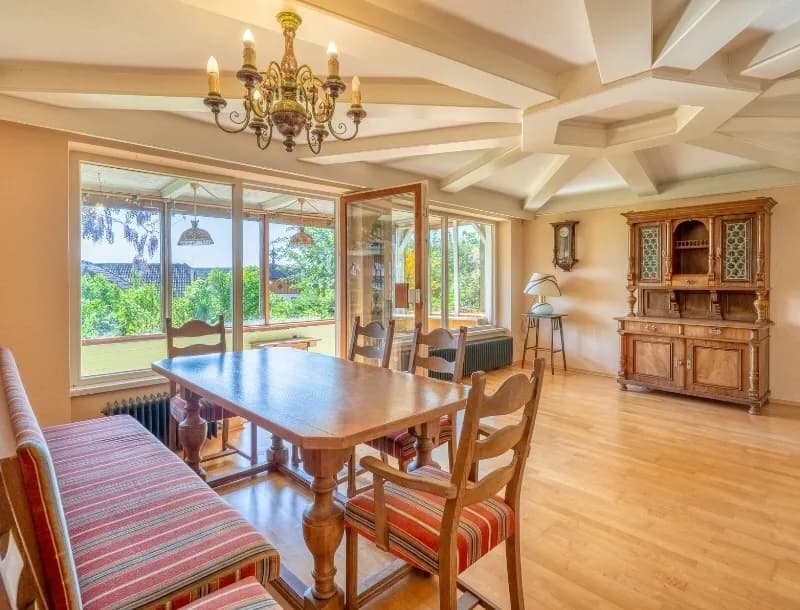 8-Zimmer-Haus kaufen in Salzburg-Umgebung – 295 m², € 790.000 – Bild 2 von 8