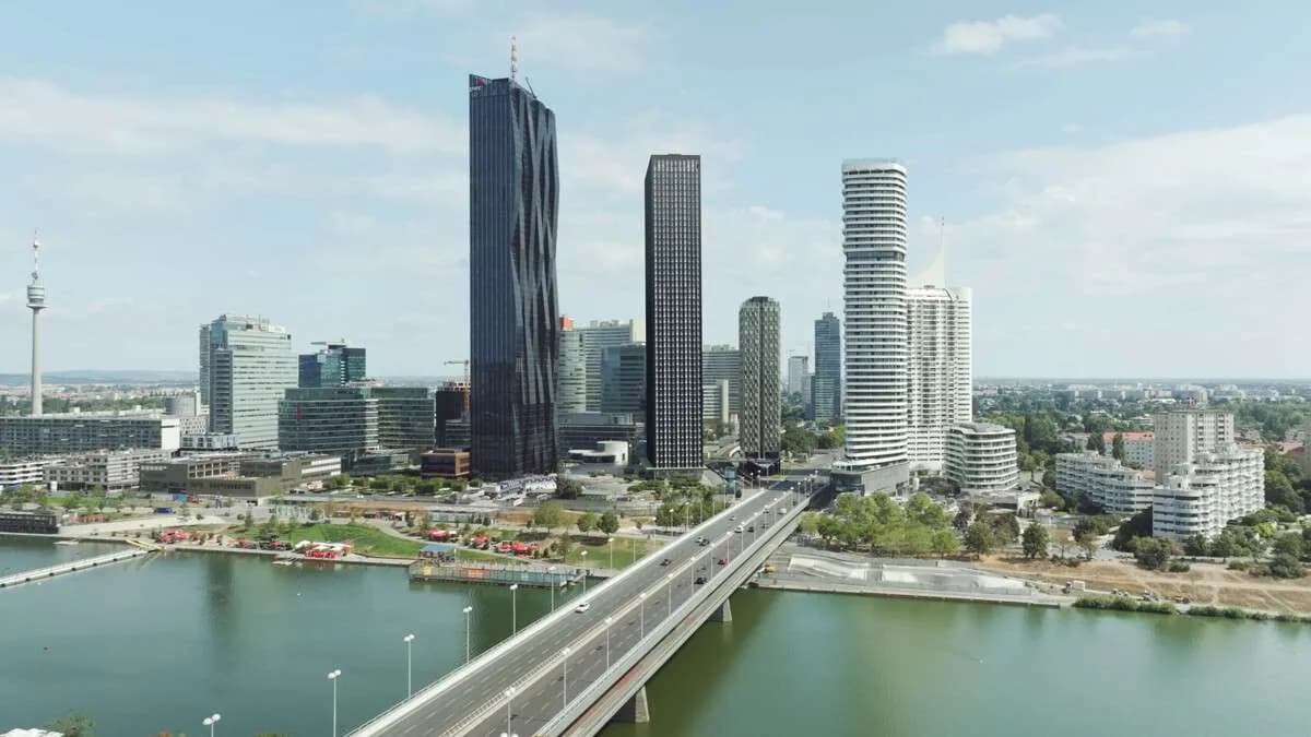 Gewerbeimmobilie mieten in Wien – 3 976 m², € 23 – Bild 1 von 12