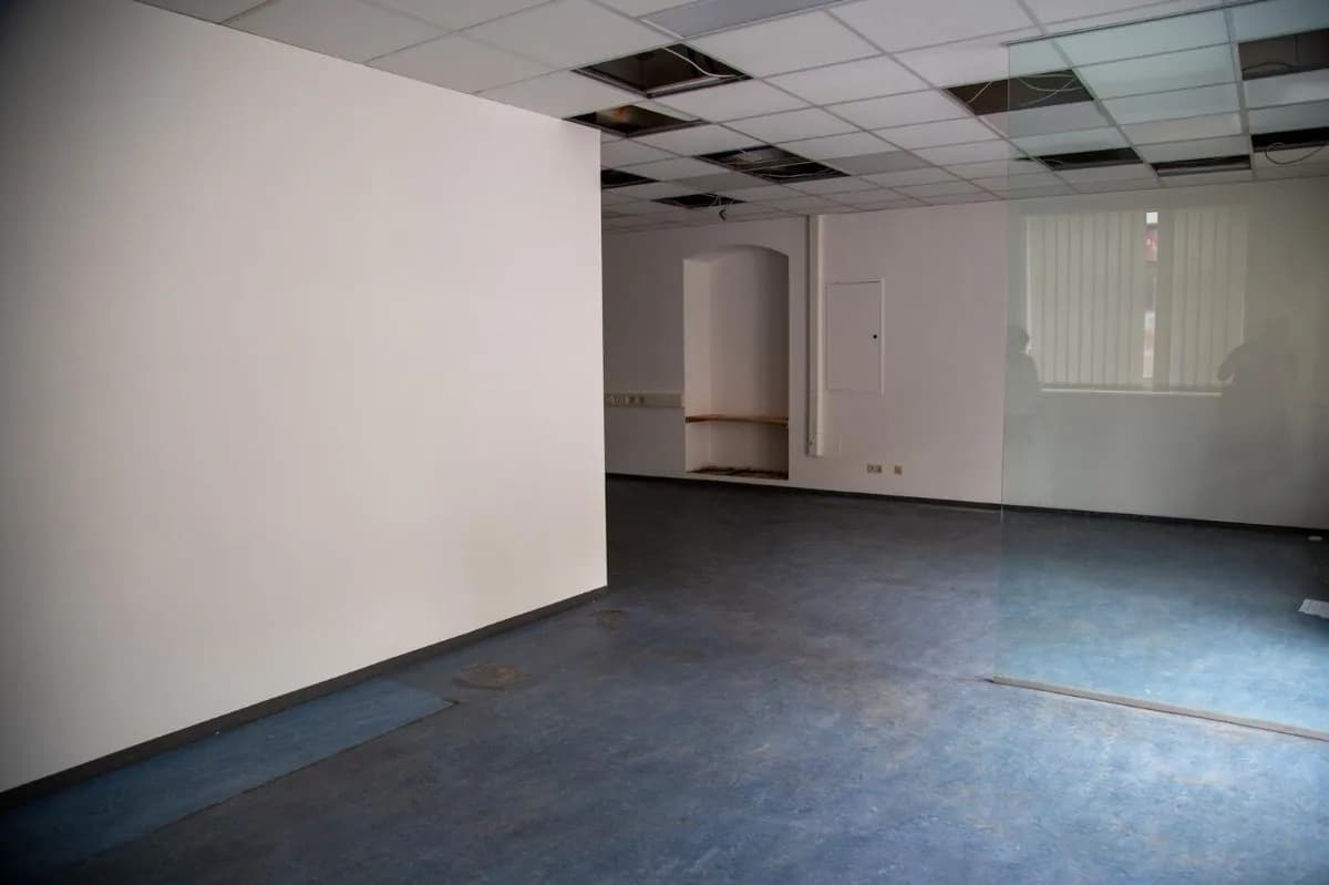 Immobilie mieten in Grieskirchen – 236 m², € 8 – Bild 3 von 8
