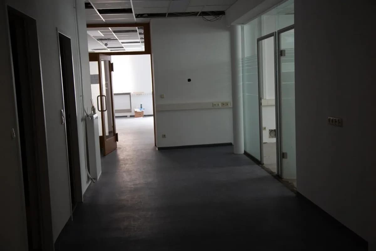 Immobilie mieten in Grieskirchen – 236 m², € 8 – Bild 5 von 8