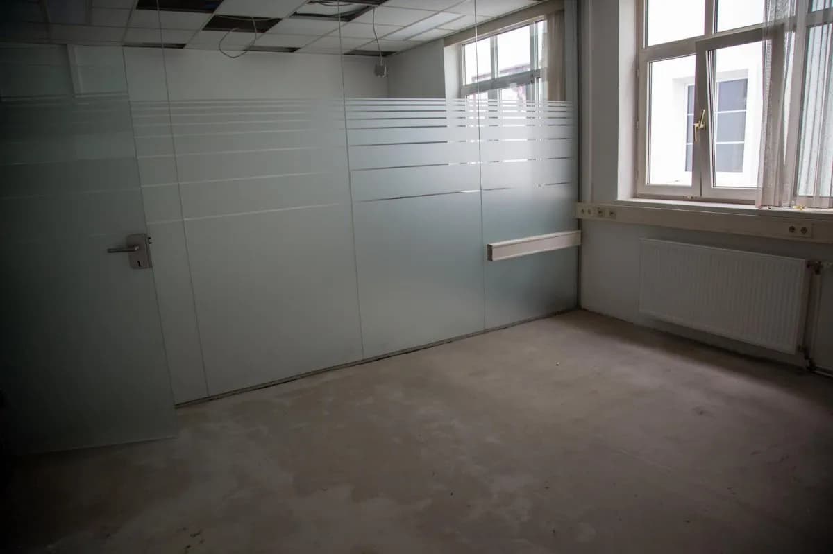 Immobilie mieten in Grieskirchen – 236 m², € 8 – Bild 7 von 8