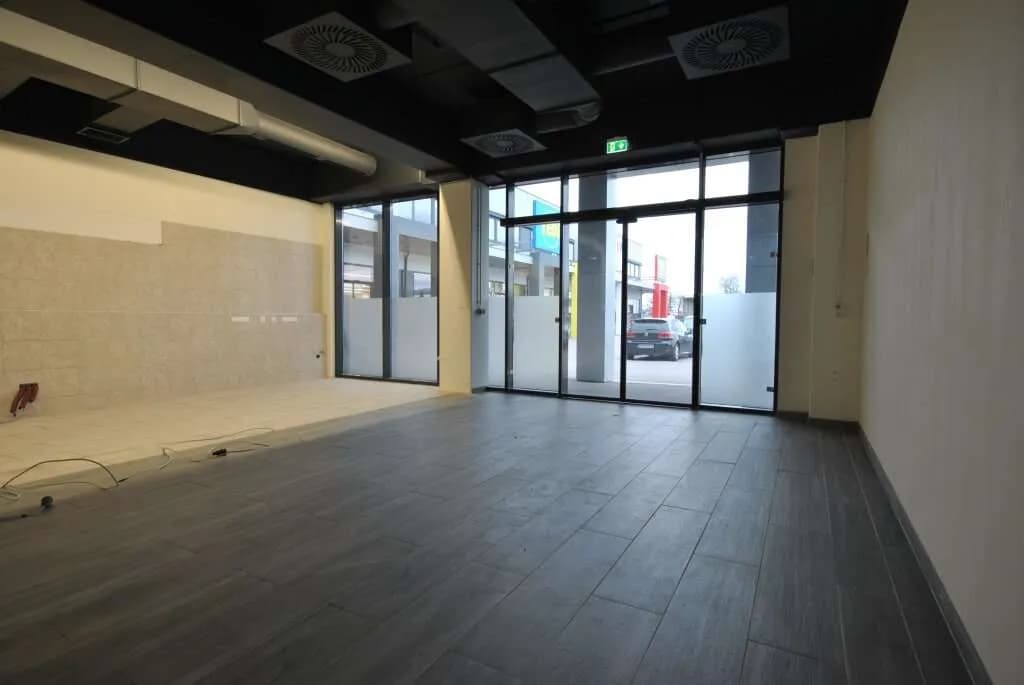 Gewerbeimmobilie mieten in Neunkirchen – 107 m², € 1.496 – Bild 4 von 10