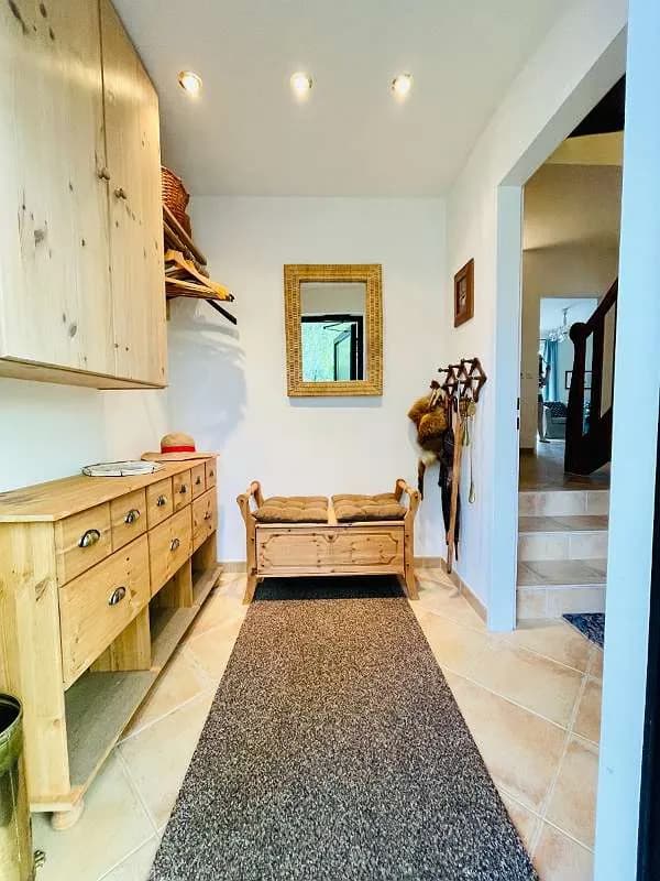 6-Zimmer-Wohnung mieten in Neunkirchen – 130 m², € 553 – Bild 17 von 30