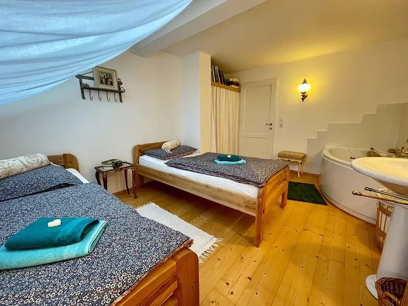 6-Zimmer-Wohnung mieten in Neunkirchen – 130 m², € 553 – Bild 20 von 30